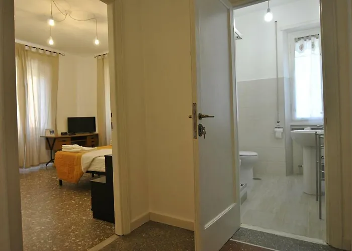 Tourist House 2 Affittacamere Roma